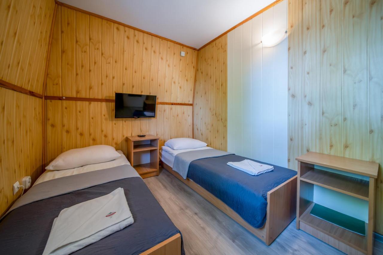 Hotel Ow Gromada Pod Bukami Misdroy Exterior foto